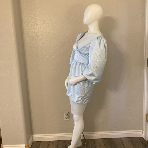 Reformation Weslan Dress Light Blue Size 2 - Picture 8 of 14